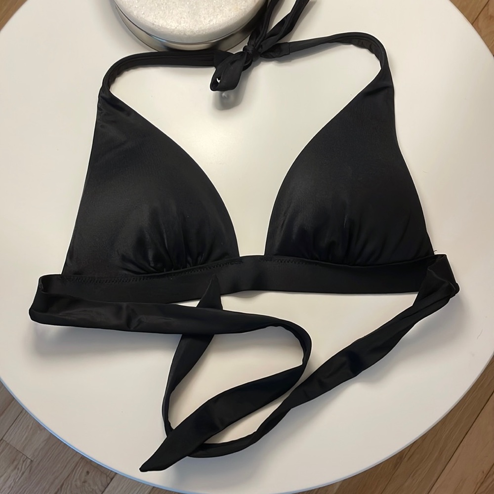 Victoria’s Secret Black Push-Up Bikini Top